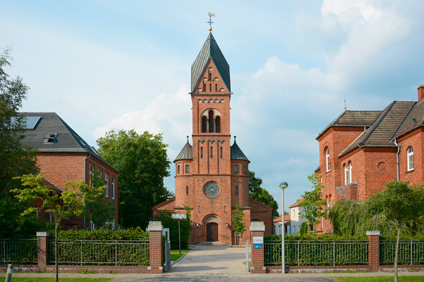 St. Godehard, Kirchplatz